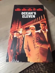 Ocean's Eleven (VHS Tape, 2001, Warner Brothers) NEW SEALED Brad Pitt Matt Damon - Picture 1 of 5