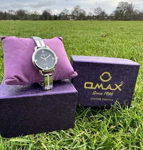 Silver watch for ladies | Elegant Design Purple Gift Box | Great Gift - Picture 1 of 8