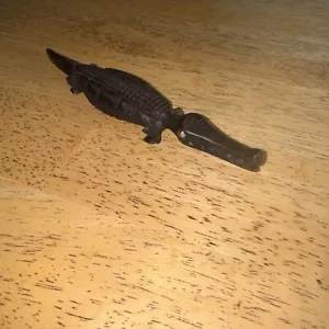 Vintage Hand Carved Crocodile Sculpture - Picture 1 of 5