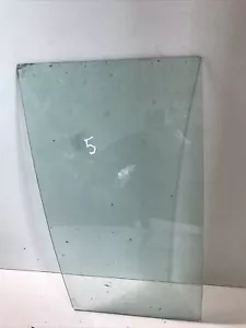 Isuzu Trooper Quarter Glass Window Rear Left Door Genuine 2002 Year - Picture 1 of 6
