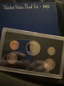 1983-S PROOF SET / RARE / HARD TO FIND / UNC / ONLY (3,138,765) MINTED - Picture 1 of 2