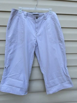 Calvin Klein Capri shorts W/roll-up tabs, khaki beige, size 14 - Image 1 of 4