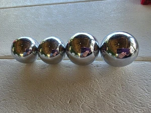 Chinesische Ben Wa Kugeln machen Glockenspiel Geräusche 2er Set Silber klein groß - Bild 1 von 5