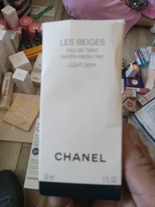 CHANEL LES BEIGES Tinta Acqua Fresca LUCE 30ml/1fl.oz Nuova In Scatola 1 - Foto 1 di 3