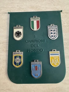 MEDAGLIERE GADGET MONDIALI ARGENTINA 78 CAMPIONI DEL MONDO ACQUA SENESI MILANO - Picture 1 of 5