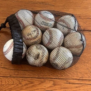 Rawlings Baseballs (5) plus verschiedene und PolyD Softball - Bild 1 von 11