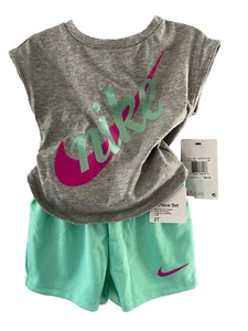 Nike Little Girls' Dri-FIT Pixel T-Shirt and Shorts 2 Piece Se 2T - Picture 1 of 3