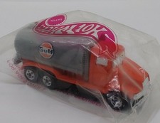 Hot Wheels orange GULF Tanker Truck Gas Station Promotional 1:64 1994 NIP!