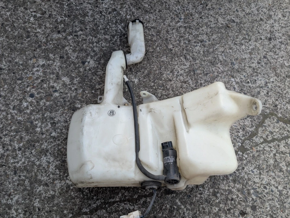 Lexus SC300 SC400 1993 OEM parabrisas lavadora depósito tanque con cuello de llenado  Foto 1 de 4