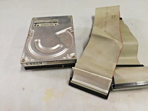 Hard Disk SCSI 50pin 700Mb Assy 20-106720 Apple Power Macintoch 8100/100 Vintage - Afbeelding 1 van 5