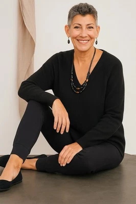 Осень кашемир черный длинным рукавом v-образным вырезом уютный пуловер стороны разрезы размер XS - Изображение 1 из 4