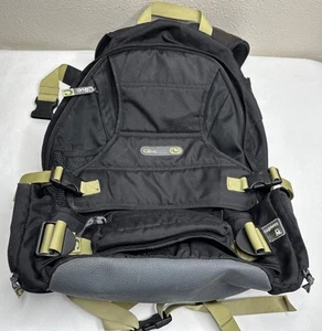 Clive Skateboard Snowboard Rucksack olivgrün schwarz - Bild 1 von 10