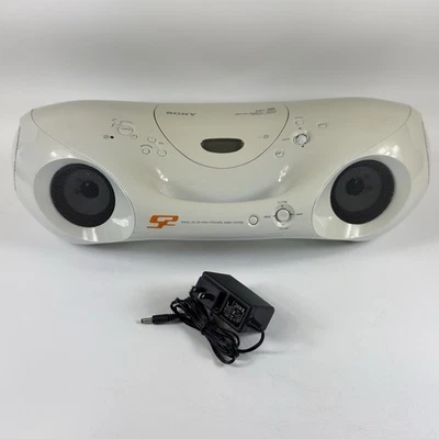 索尼 ZS-XN30 个人音频系统 CD 播放器 调幅/调频 收音机 Boombox 已测试工作正常 — 第 1/4 张图片