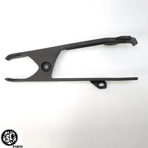 20 21 22 23 BMW S1000RR CHAIN GUIDE SLIDER - Picture 1 of 7
