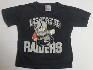LOS ANGELES RAIDERS 1983 HUDDLES Youth Toddler Shirt Size 7 Large NFL Properties - Picture 1 of 10