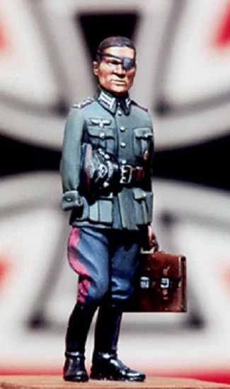 54mm Valiant Miniatures Personality Colonel Von Stauffenberg