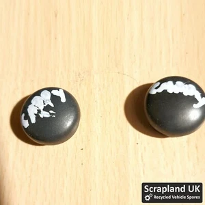 VW CADDY MK3 2K Pre-Facelift 2003-2010 1.9TDI Wiper Nut Covers - Pair - Picture 1 of 3