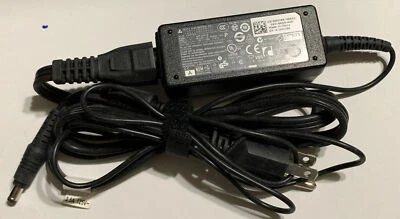 Cargador de CA familiar Delta Electronics Inc ADP-30TH B PA1M11 original original OEM Foto 1 de 2