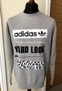 Muestra Adidas Originales Look Yard Cuello Redondo Forrado de Vellón Sudadera Talla Mediana - Imagen 1 de 4