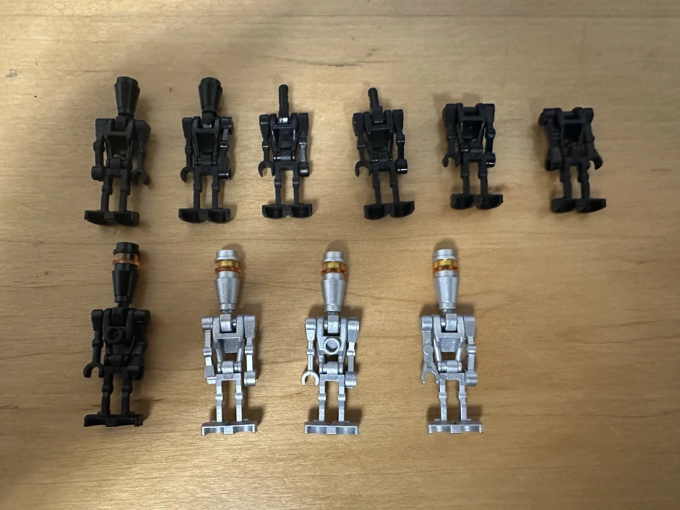 LEGO STAR WARS Minifigure Elite Assassin Droid SW0229: Silver SW0222: Black 8015 - Image 1 of 1