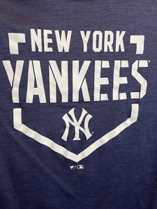 Camiseta MLB Fanatics New York Yankees Adulto Pequeña Azul Marino Dri-Fit - Imagen 1 de 6