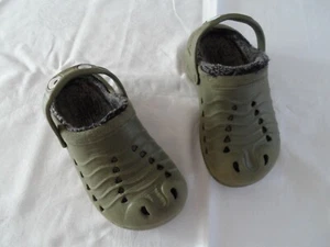 Kinder Clogs gefüttert Gr.  29 olivgrün mit Knöchelriemen - Bild 1 von 6