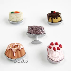 Tarta pastel "Let Them Eat Cake" patchwork, chatarra, manualidades, botones, 5 piezas - Imagen 1 de 2