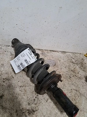 Puntal lateral pasajero Rh 2013 Qx56 Sku#40988810 Foto 1 de 4