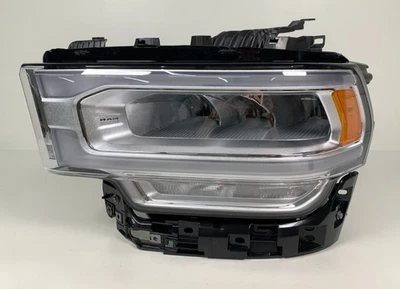 ¡COMO NUEVO! Ram 2500 3500 2019-2024 reflector lado del conductor izquierdo cromo faros LED OE Foto 1 de 4
