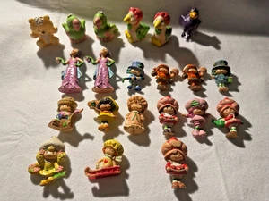 Mini figuras y mascotas Strawberry Shortcake LOTE MIXTO para renovar y repintar de colección - Imagen 1 de 24