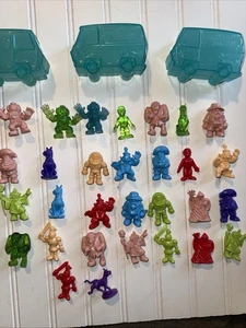 Scooby Doo Tiny Mights 29 figuras color mixto lote CultureFly minigiguras - Imagen 1 de 6