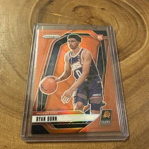 Baloncesto Prizm 139/225 Phoenix Suns 2024-25 Panini Prizm #258 Ryan Dunn RC - Imagen 1 de 3