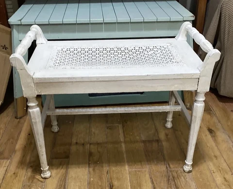 Antique French Provincial Caned Vanity Window Foyer Bench Cover