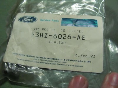 Nuevo de Lote Antiguo Ford F3HZ-6026-AE Tapones de Expansión de Motor Camión Pesado y Mustang 3.8L Foto 1 de 2