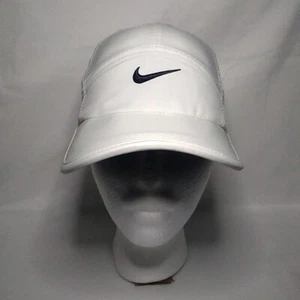 Nike Dry - Fit Featherlight Cap Strap Back White, Black Unisex Gently Used - Picture 1 of 12