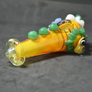 Hand Blown Flower and Bee Decorated 5" Glass Hand Pipe - Picture 1 of 1