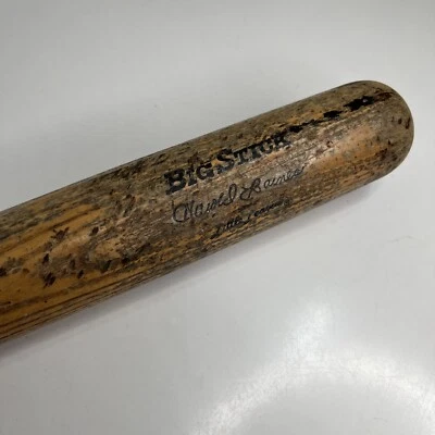 Vintage Harold Baines White Sox 302JF Rawlings Adirondack Wood Baseball Bat 30” - Image 1 of 4