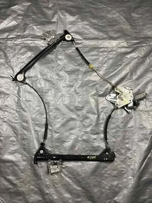 04-08 Chrysler Crossfire Front Right Passenger Door Window Regulator with Motor - Image 1 of 2