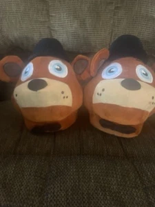 Five Night At Freddy’s Hausschuhe Größe 13-12 Freddy Faz Bär schwarz/braun Herren - Bild 1 von 5