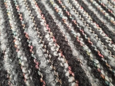 Nueva tela hebilla mezclada de lana tonos grises/rayas doradas con un poco de brillo w 165 cm  Foto 1 de 2