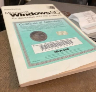 VINTAGE INTRODUCING WINDOWS 95 MANUAL w/PRODUCT ID KEY & COA-NO CD'S - Image 1 of 3