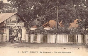 Tahiti - PAPEETE - La Gendarmerie Coloniale - Edition R. P. 28 - Foto 1 di 2