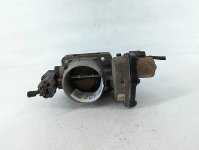 Cuerpo acelerador mercedes-benz e350 lx4rd Foto 1 de 4