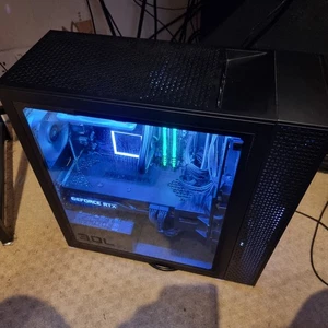 PC HP OMEN 30L GT13 Gaming | RTX 3080 | 5800X | 512GB SSD | 16GM di RAM - Foto 1 di 16