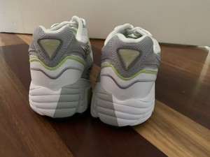 saucony progrid stabil le 4