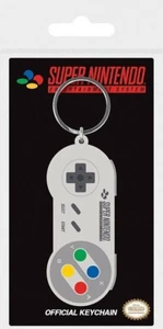 Pyramid International Nintendo Llavero De Goma SNES Controlador 6 Cm - Imagen 1 de 1