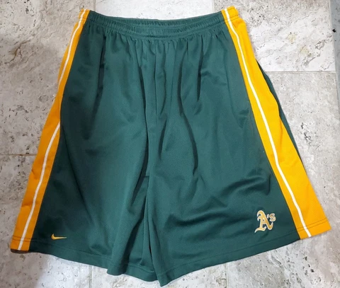 SWEET VINTAGE EARLY 2000'S NIKE OAKLAND ATHLETICS MESH SHORTS MEN'S SIZE XL Cover