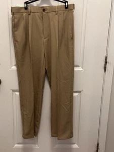 Haggar Cool 18 Pro Classic Fit Beige Pants w/Shirt Grip NWT Pleated 34wx29L - Picture 1 of 5