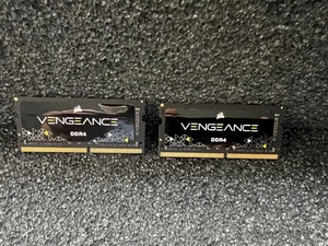 CORSAIR Vengeance SODIMM DDR4 RAM 32 GB (2 x 16 GB) 3000 MHz CMSX32GX4M2A3000C18 - Picture 1 of 3