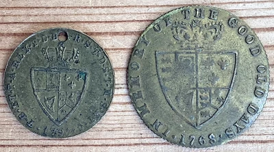 King George III Brass Gaming Tokens 1768 Good Old Days & 1791 Half Spade Guinea - Image 1 of 2